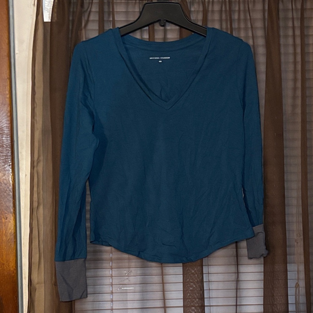 Universal Standard Teal Long Sleeve V-Neck Top